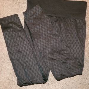 Blk leggings,